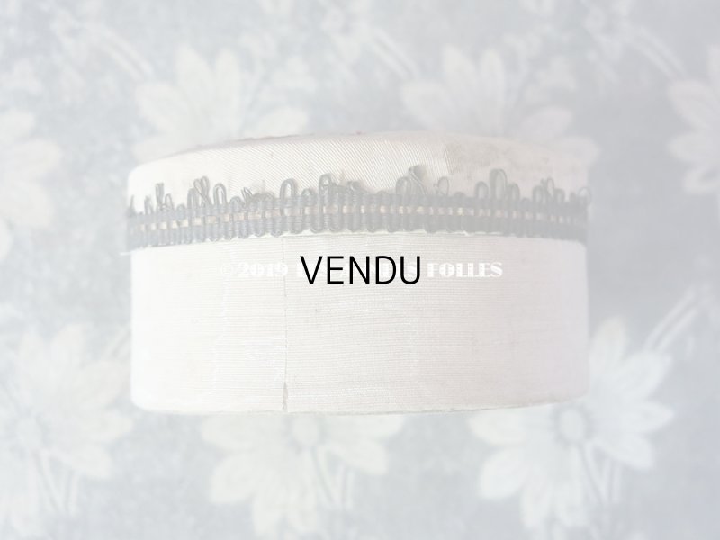 画像5: アンティーク リボン刺繍のお菓子箱 ドラジェ & チョコレート 