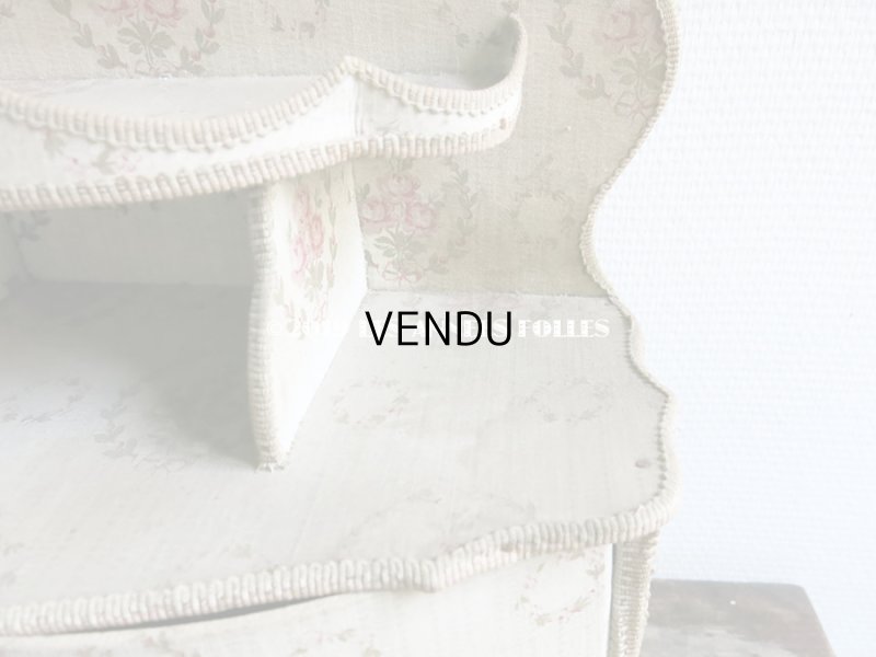 画像8: 【セール対象外】1910年代 アンティーク カルトナージュチェスト  薔薇のブーケのメダイヨン  ミラー付