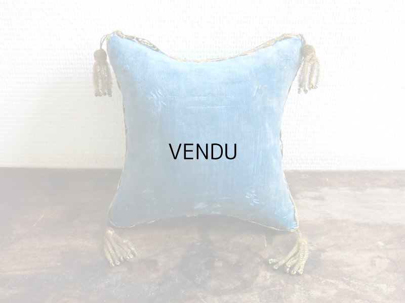 画像5: 19世紀末 アンティーク グローブ・ド・マリエのクッション ピンクッション