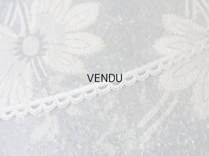 画像3: 未使用 アンティーク 極細 5mm幅のレース 12.5m COMPTOIR DES OUVRAGES DE DAMES - AU PRINTEMPS PARIS -