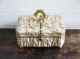 画像2: 19世紀 アンティーク ナポレオン3世時代 パウダーピンクのお菓子箱 木箱 ドラジェ & チョコレート  (2)