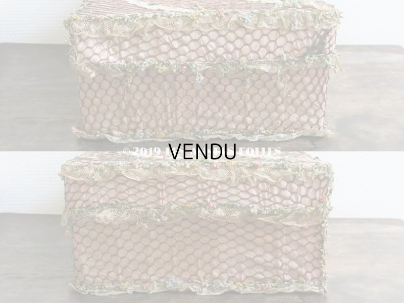 画像15: 1900年代 アンティーク 大きなカルトナージュボックス 薔薇のロココトリム＆レースの装飾 オールドローズ