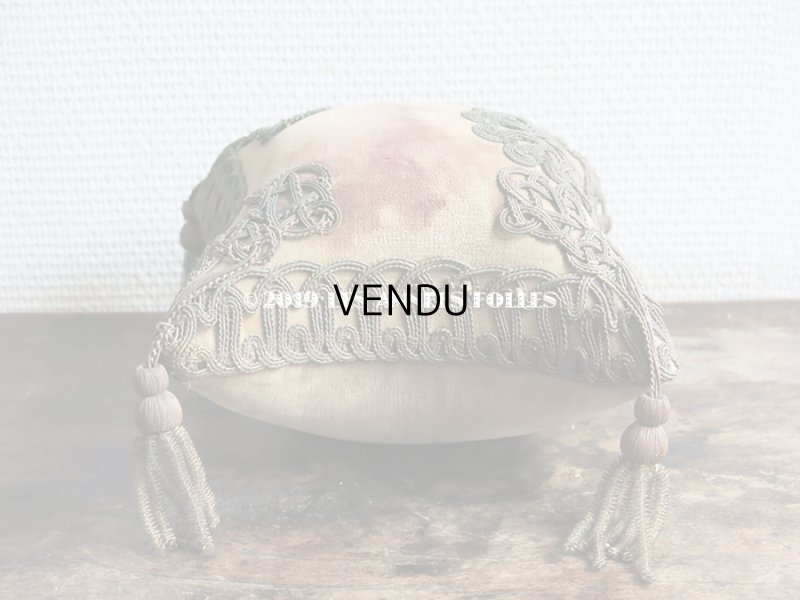 画像9: 19世紀末 アンティーク グローブ・ド・マリエのクッション ピンクッション (1114)