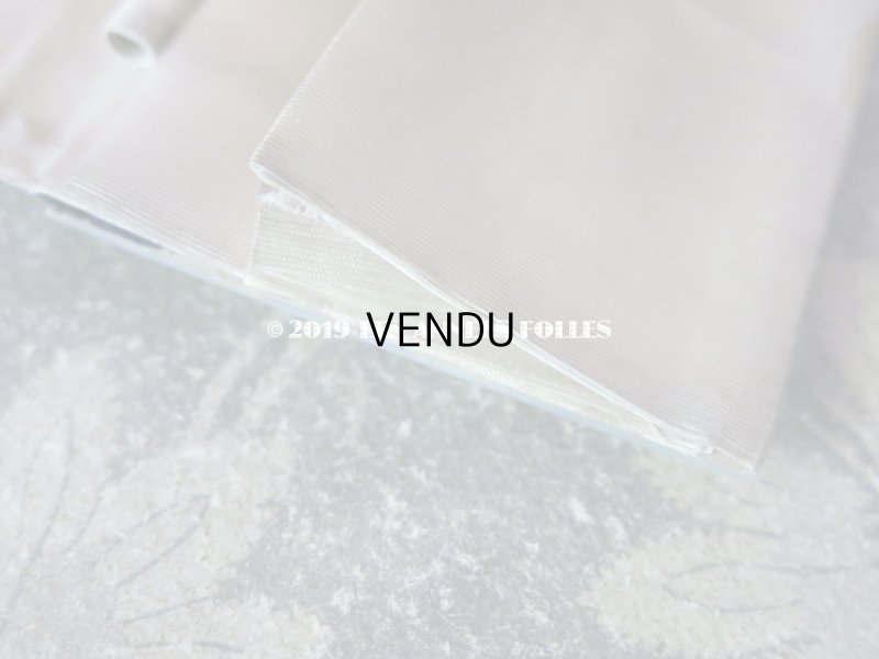 画像14: 19世紀初頭  天使＆モノグラムのメダイヨン 舞踏会の手帳 ペンシル付 マザーオブパール製  CARNET DE BAL  カルネ・ド・バル (83)