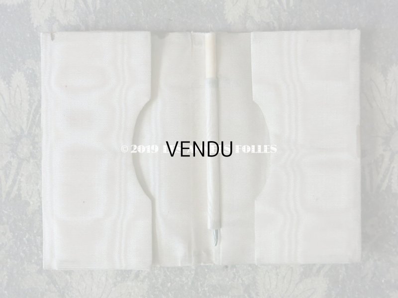 画像8: 19世紀初頭  天使＆モノグラムのメダイヨン 舞踏会の手帳 ペンシル付 マザーオブパール製  CARNET DE BAL  カルネ・ド・バル (83)