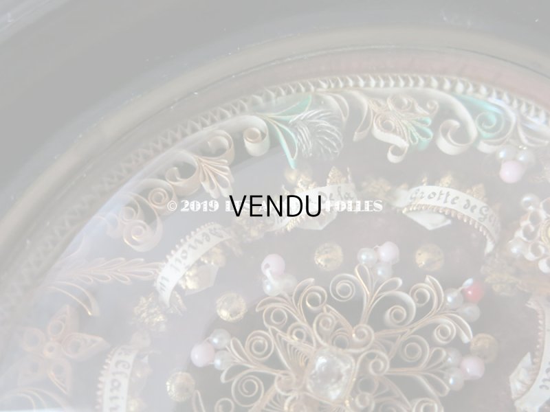 画像8: 19世紀 アンティーク ルリケール 草花＆クロス 聖遺物のガラスフレーム 聖人の遺品 封蝋付き ペーパーロール