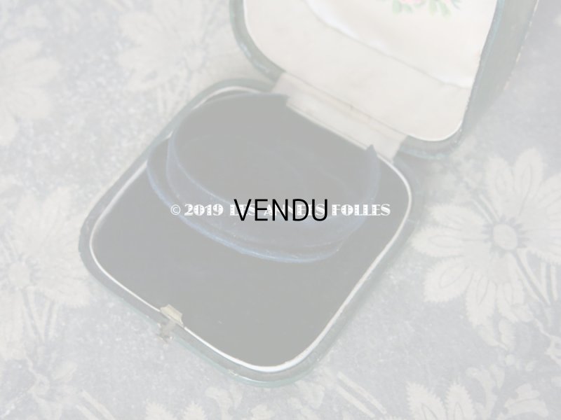 画像9: 19世紀末 アンティーク 薔薇のジュエリーボックス ブレスレット用　ダークブルーのベルベット ＆ 薔薇のペイント入りシルクサテン  (81)