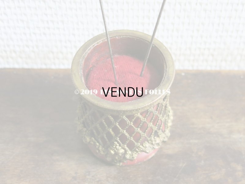 画像10: ＊蚤の市＊19世紀 ナポレオン3世時代 アンティーク ピンクッション 薔薇のガーランド