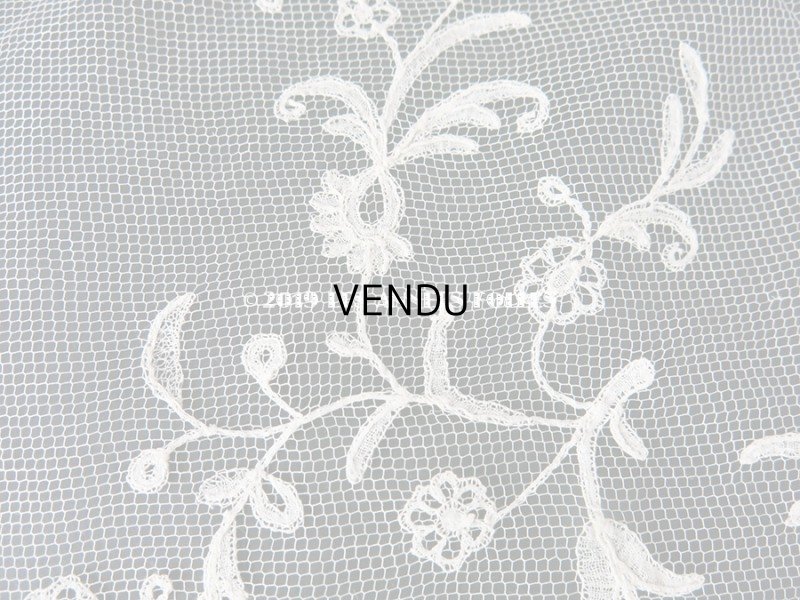 画像9: 19世紀　アンティーク バテム（洗礼式)用の大きなヴェール アプリカシオン・アングレテール　255×54cm