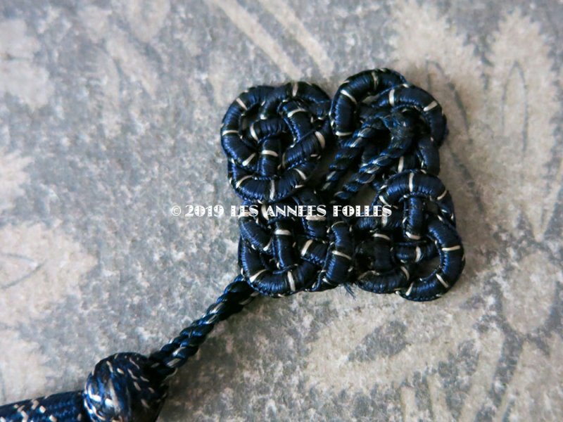 画像3: 未使用 19世紀末 アンティーク 小さなタッセル 紺&白 パスマントリー ダイヤ型