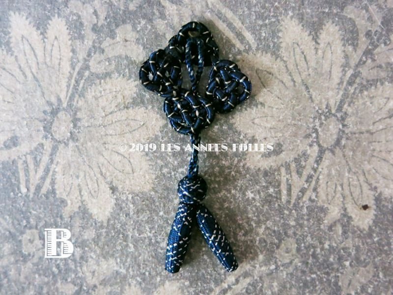 画像6: 未使用 19世紀末 アンティーク 小さなタッセル 紺&白 パスマントリー ダイヤ型