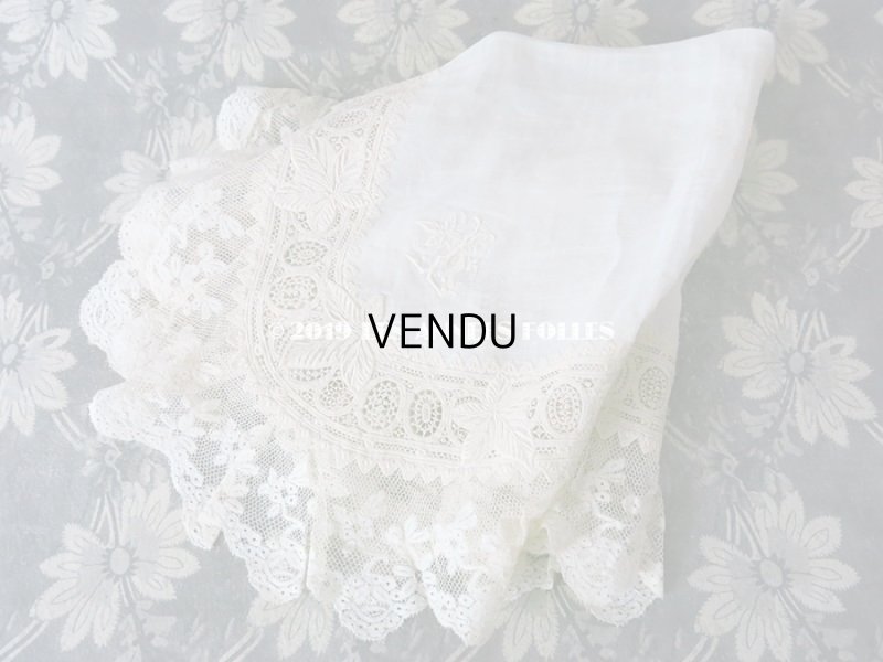 画像3:  19世紀 アンティーク  結婚式のハンカチ リーフ柄&モノグラム【LR】 のホワイトワーク & 手編みのヴァランシエンヌレース