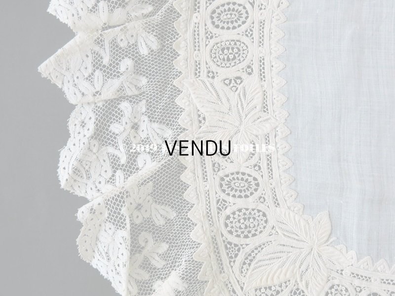 画像7:  19世紀 アンティーク  結婚式のハンカチ リーフ柄&モノグラム【LR】 のホワイトワーク & 手編みのヴァランシエンヌレース