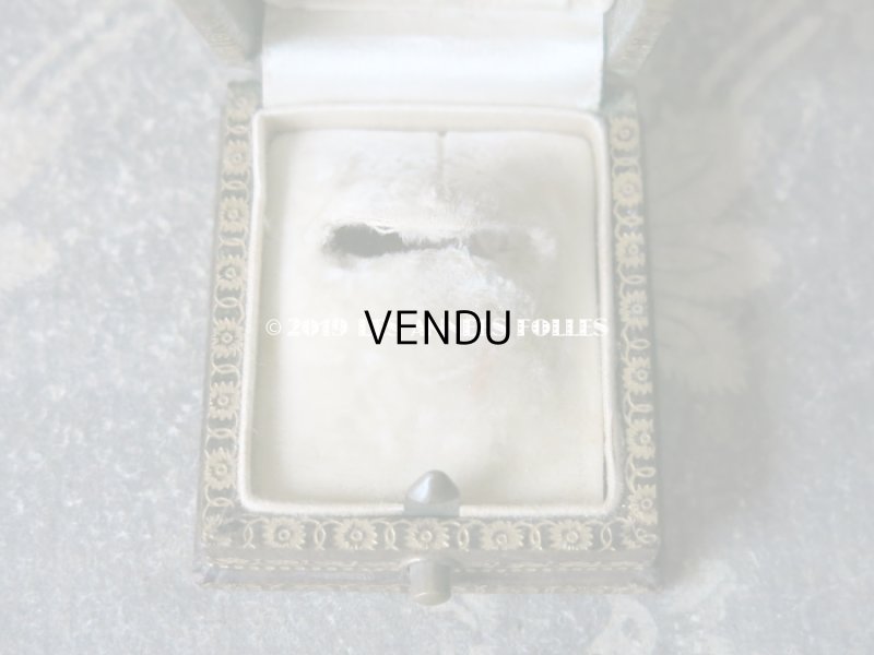 画像8: アンティーク 本革製 ジュエリーボックス 金彩入り カーキ リングボックス