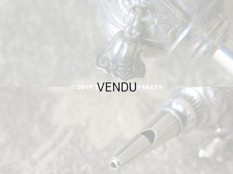 画像8: 19世紀 ナポレオン3世時代 アンティーク ラトル シルバー製 星＆花柄