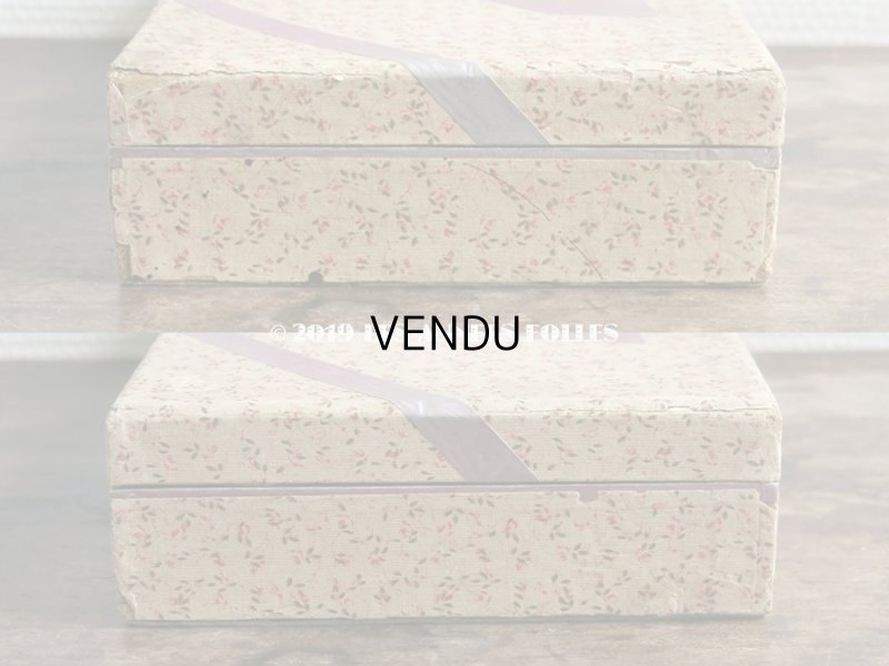 画像11: 1900年代 アンティーク ビーズ入り木箱 淡いピンクの小さな薔薇模様  PERLES 子供用玩具