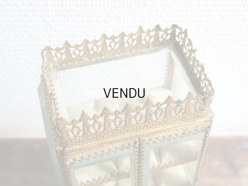 画像7: アンティーク 3段のシルク製クッションのジュエリーケース