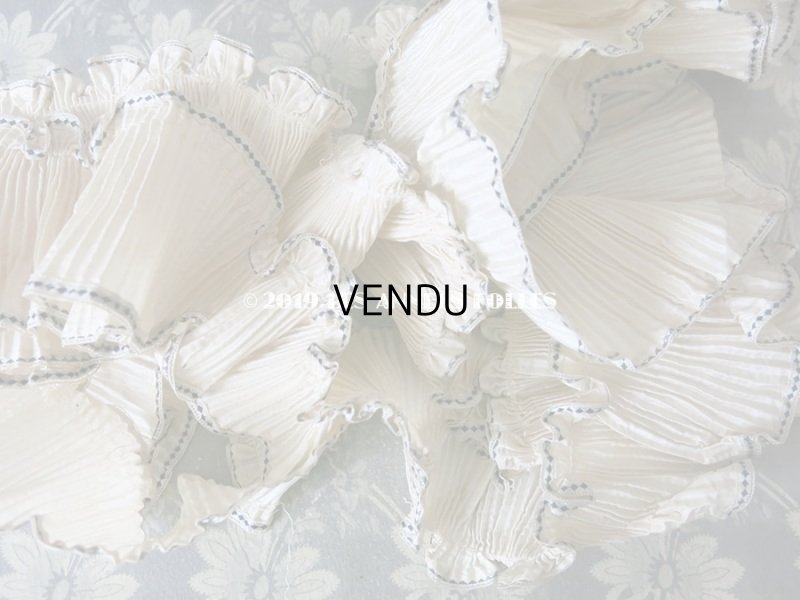 画像12: 1900年代 アンティーク  シルク製 プリーツ ドレスの裾  