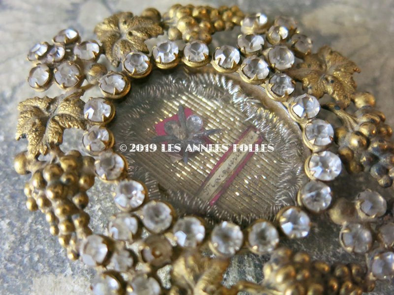 画像3: 19世紀 アンティーク ルリケール 聖遺物のペンダント 封蝋付き 葡萄＆ラインストーン 聖人の遺品