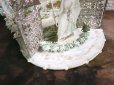 画像15: アンティーク  初聖体の立体カニヴェ コミュ二オンの少女 天使と白薔薇の教会 ポップアップ クロモ