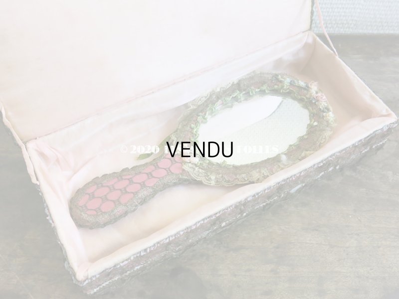 画像10: 未使用 アンティーク リボン刺繍 & ロココトリムの手鏡 ボックス入り