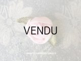 アンティーク ピンクの薔薇のロココモチーフ 