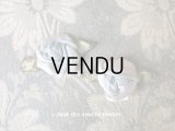 アンティーク ブルーの薔薇のロココモチーフ 