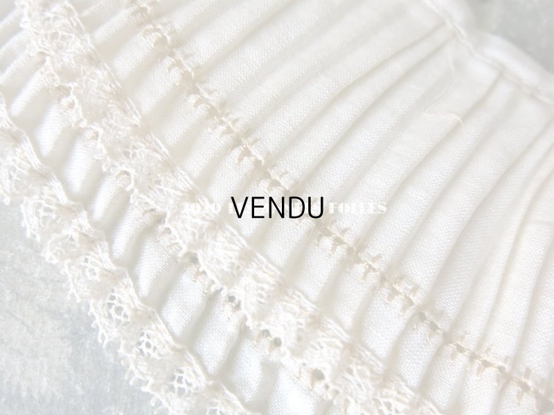 画像4: アンティーク 幅広  2段のプリーツ ドレスの裾