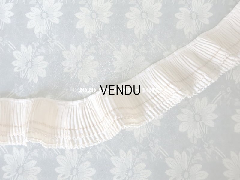 画像3: アンティーク 幅広  2段のプリーツ ドレスの裾