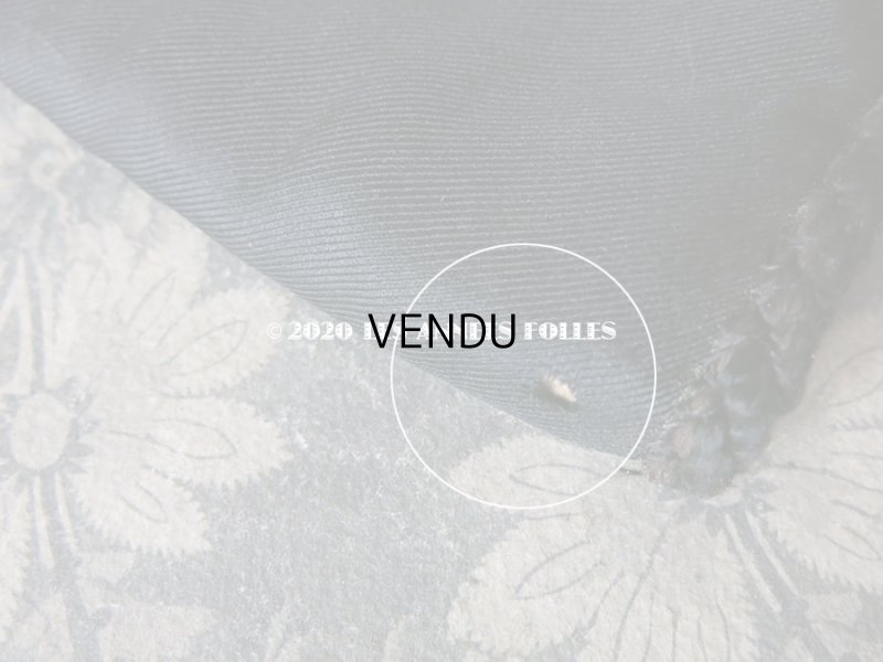 画像7: アンティーク ハンキーケース 黒 モノグラム刺繍 ハンカチ用ポシェット