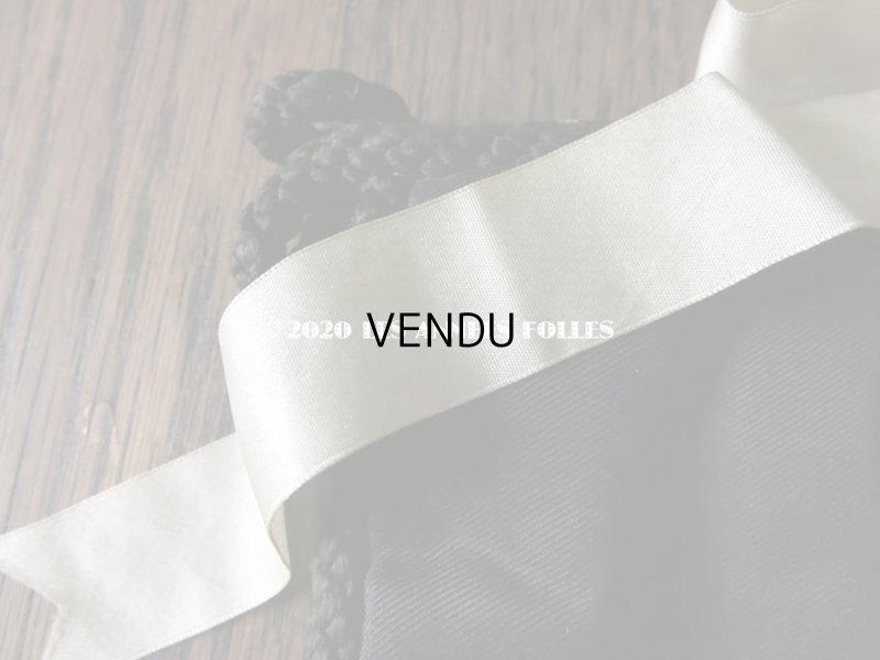 画像9: アンティーク ハンキーケース 黒 モノグラム刺繍 ハンカチ用ポシェット