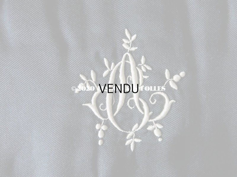 画像5: アンティーク ハンキーケース 黒 モノグラム刺繍 ハンカチ用ポシェット