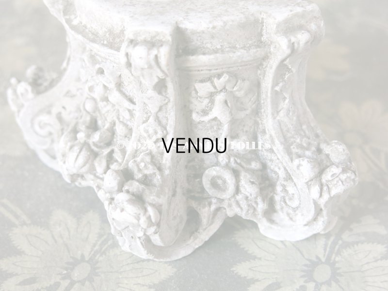 画像11: アンティーク 石膏の小さな台座 リボンのガーランド