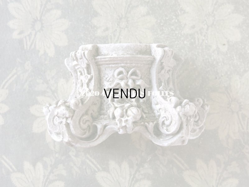 画像6: アンティーク 石膏の小さな台座 リボンのガーランド