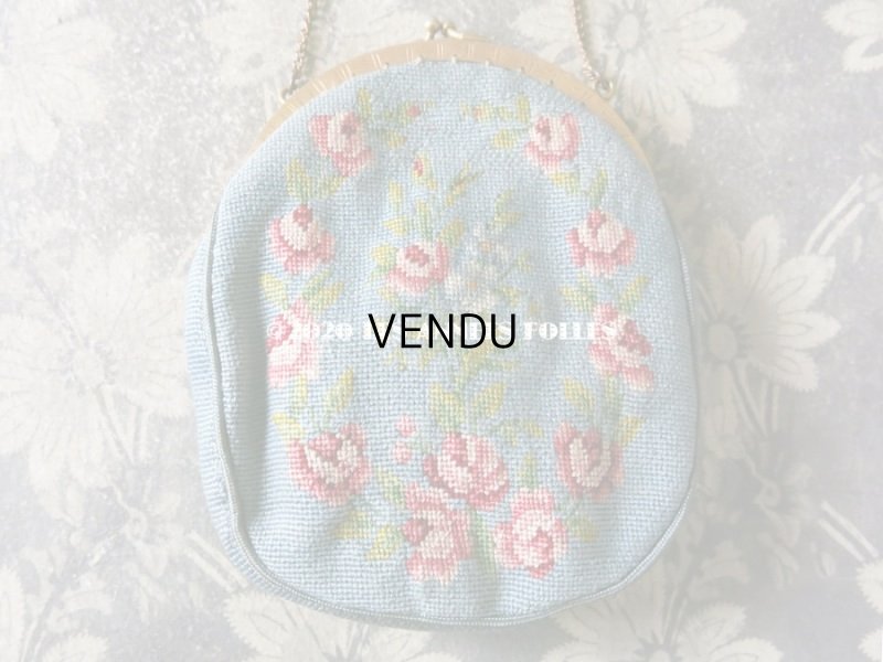 画像7: 19世紀末 アンティーク  小さなオモニエール 薔薇模様 ニードルポイント エナメルの花のフレーム