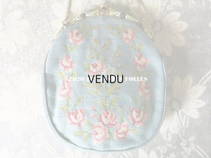 画像3: 19世紀末 アンティーク  小さなオモニエール 薔薇模様 ニードルポイント エナメルの花のフレーム