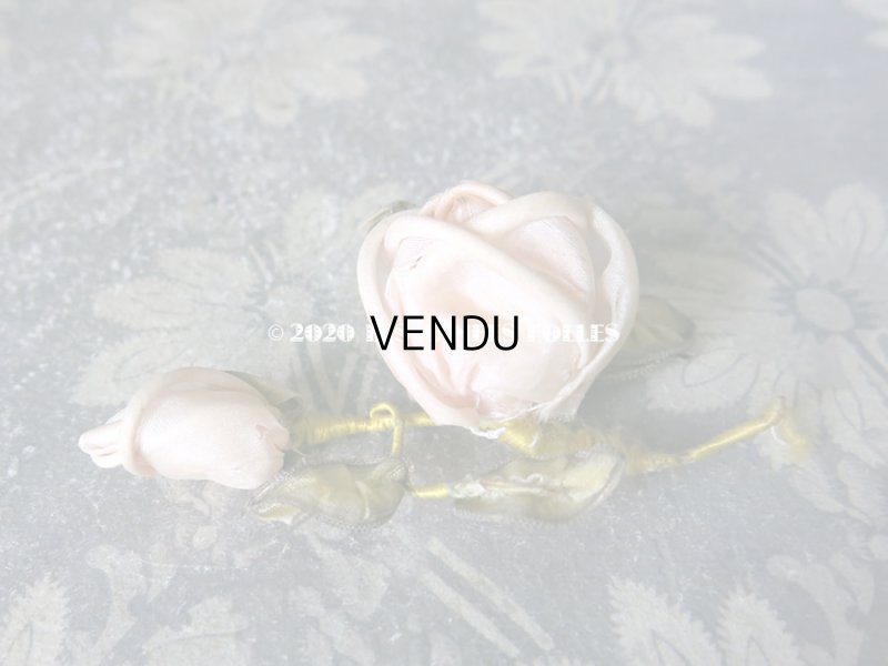 画像9: アンティーク 球状 淡いピンクの薔薇のロココモチーフ