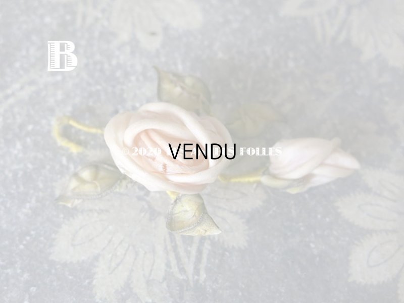 画像5: アンティーク 球状 淡いピンクの薔薇のロココモチーフ