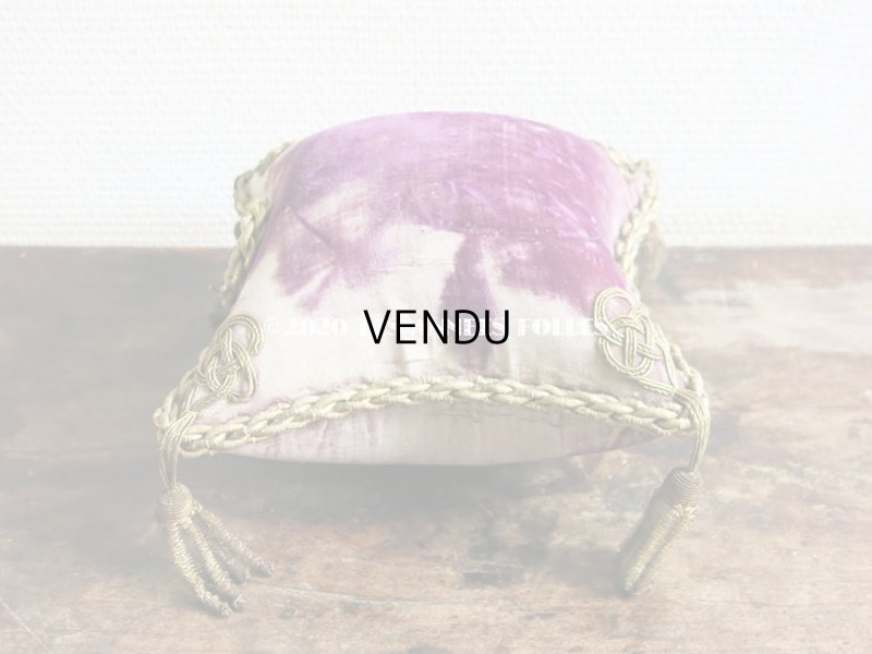 画像6: 19世紀末 アンティーク グローブ・ド・マリエのクッション ピンクッション