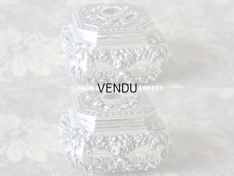 画像5: 1900年代　アンティーク シルバー製 パウダーケース 薔薇&リボンのガーランド