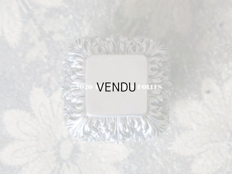 画像4: 1900年代　アンティーク シルバー製 パウダーケース 薔薇&リボンのガーランド