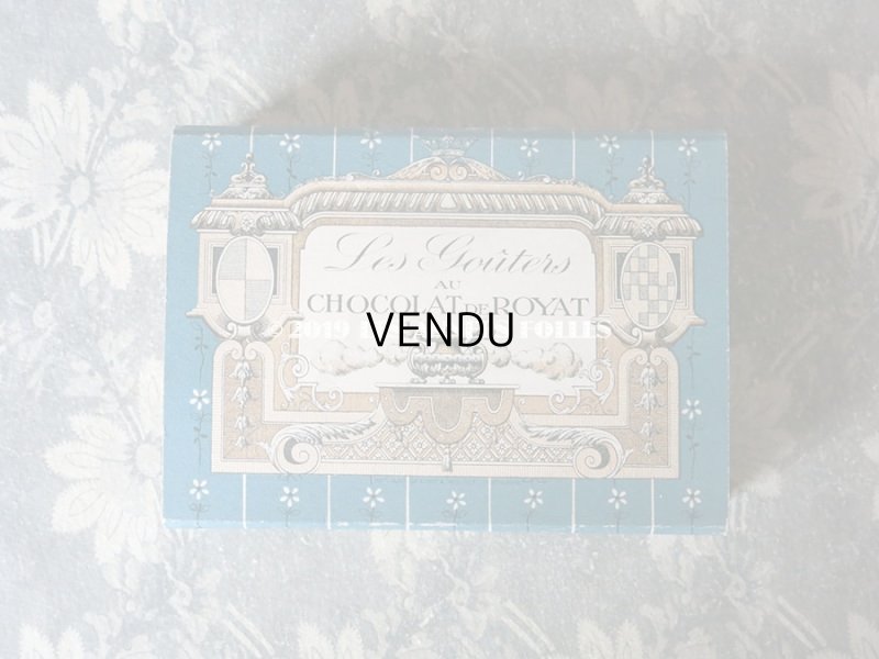 画像3: アンティーク 『 マルキーズ・ ドゥ・セヴィニエ 』のお菓子箱 LES GOUTERS AU CHOCOLAT DE ROYAT - MARQUISE DE SEVIGNE PARIS -