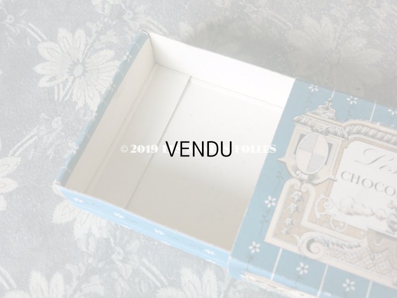 画像5: アンティーク 『 マルキーズ・ ドゥ・セヴィニエ 』のお菓子箱 LES GOUTERS AU CHOCOLAT DE ROYAT - MARQUISE DE SEVIGNE PARIS -