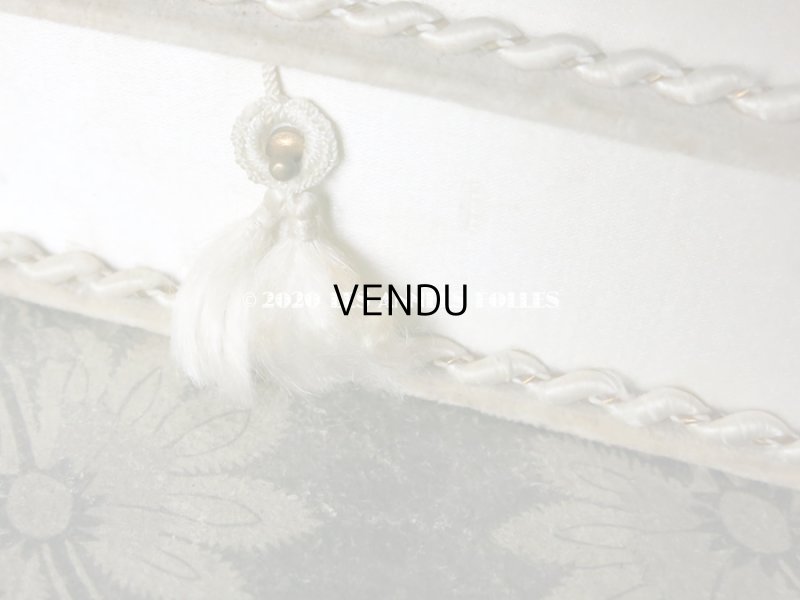 画像8: 1911年　アンティーク シルク製 初聖体のドラジェボックス プルミエール・コミュニオン