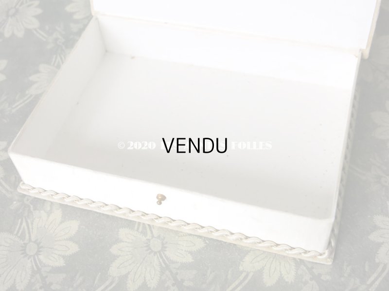 画像11: 1911年　アンティーク シルク製 初聖体のドラジェボックス プルミエール・コミュニオン