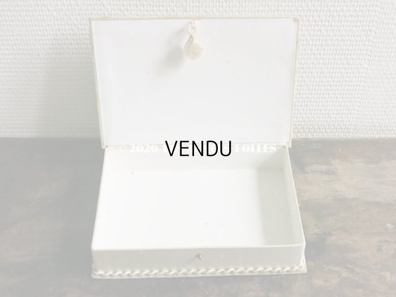 画像9: 1911年　アンティーク シルク製 初聖体のドラジェボックス プルミエール・コミュニオン