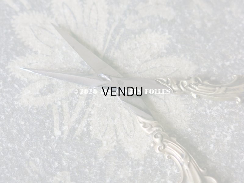 画像11: 19世紀初頭 シャルル10世時代 アンティーク ヴェルメイユ製  裁縫道具のセット