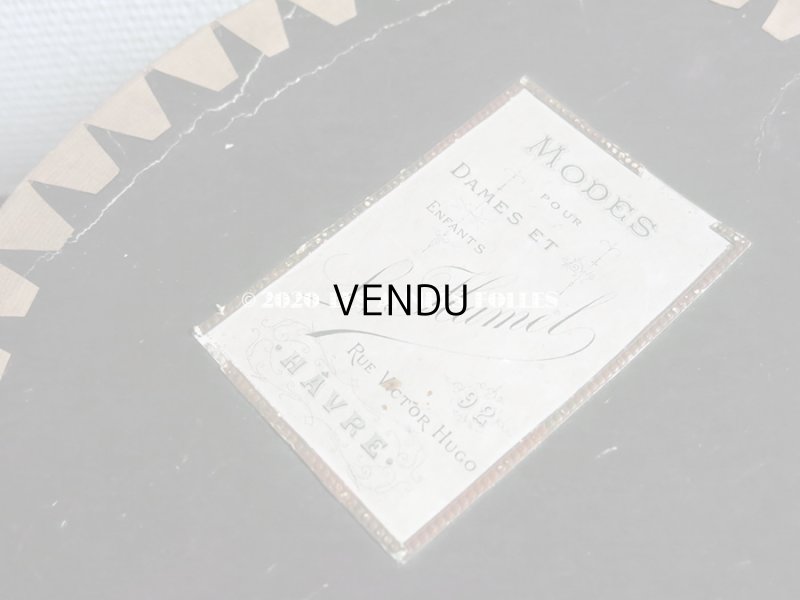 画像18: 19世紀末 アンティーク 小さな女の子用 帽子 箱付き パウダーピンクのシルクサテン＆シルクシフォン