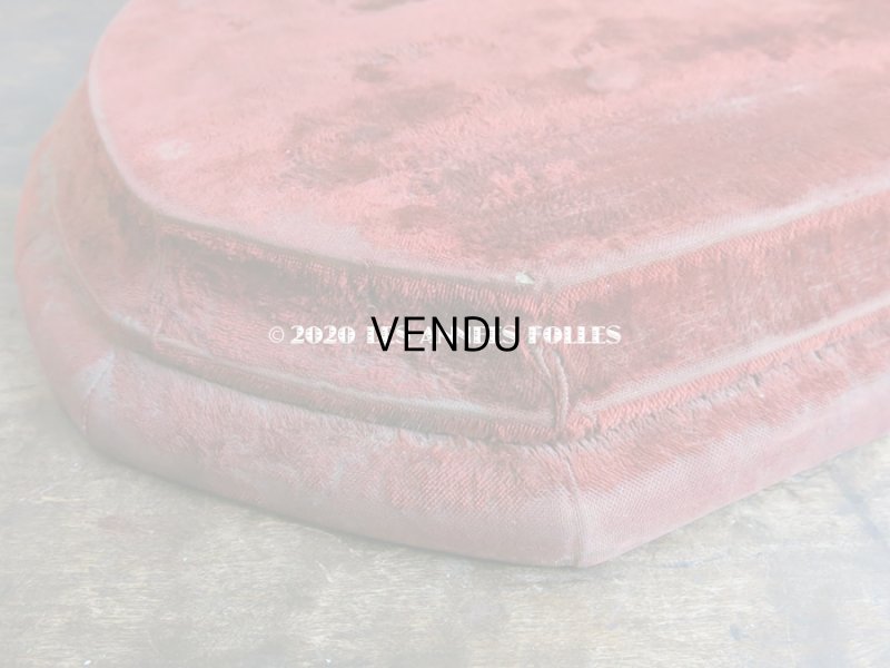 画像11: アンティーク ベルベットの大きな台座 赤　