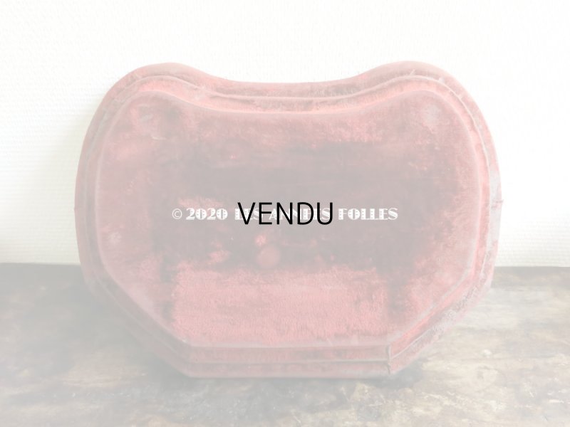 画像6: アンティーク ベルベットの大きな台座 赤　